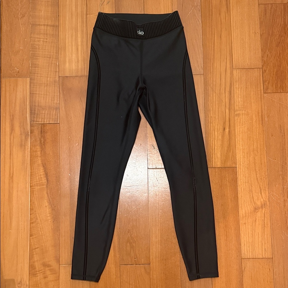 ALO Yoga Airlift High-Waist 7/8 Line Up Legging